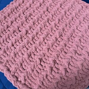 Chunky knit blanket